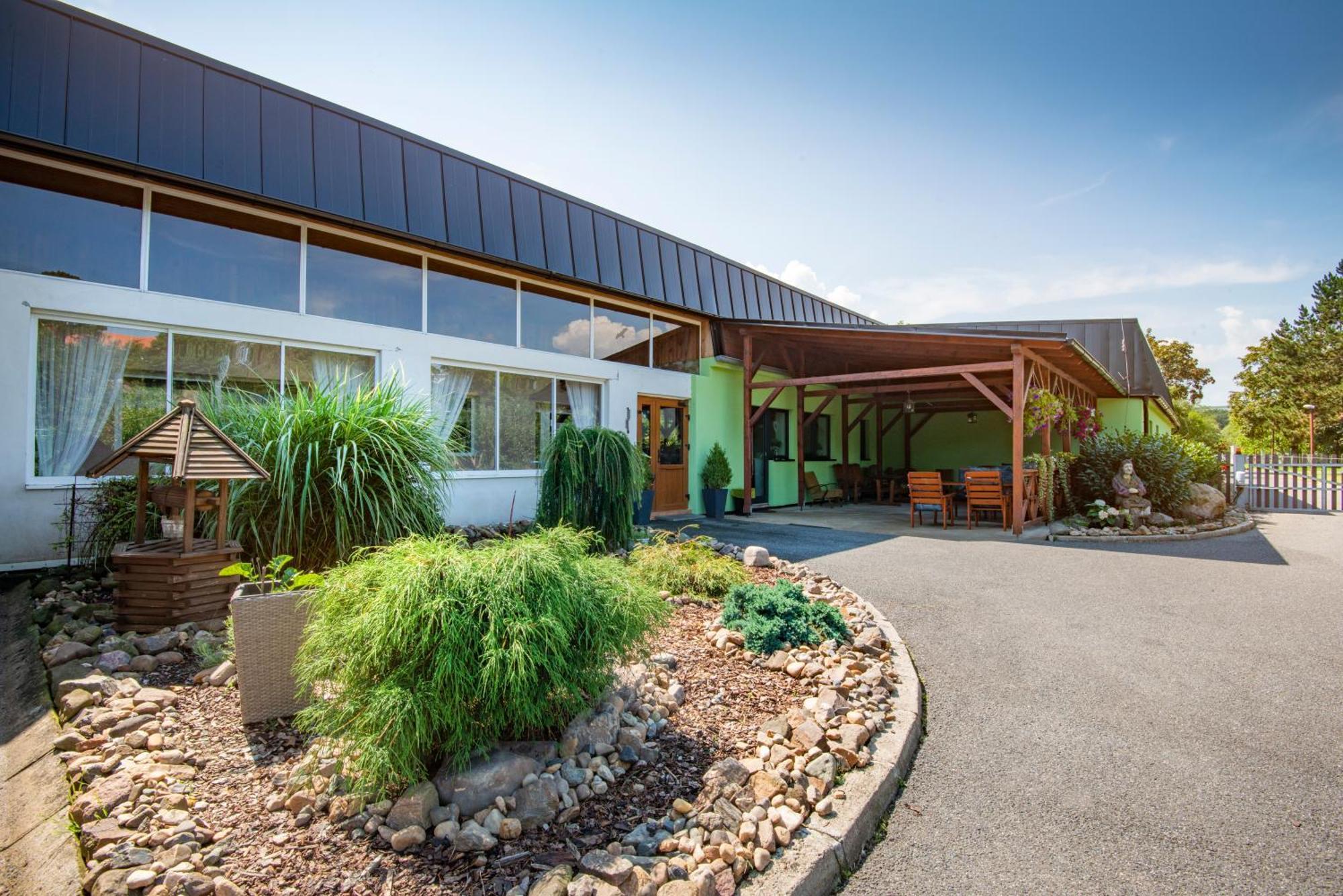 Pension u Jezu Klášterec nad Ohří Extérieur photo